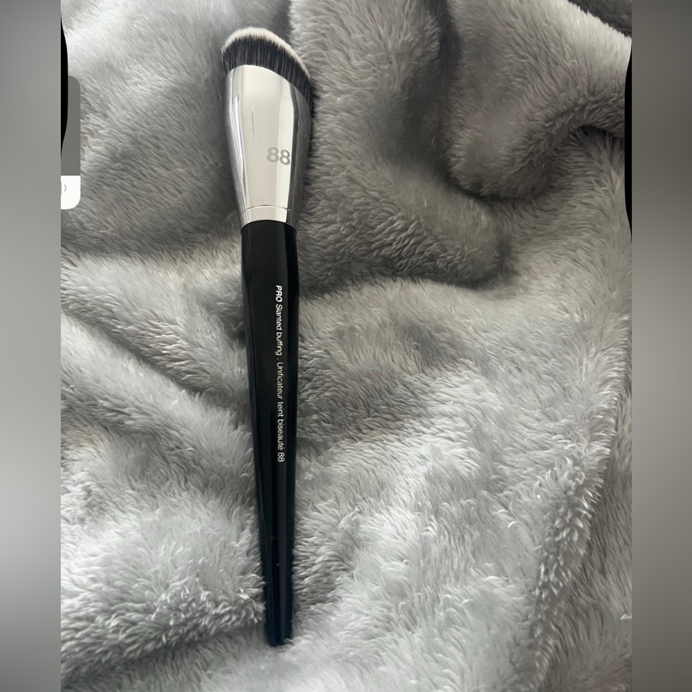 Sephora pro brush #88